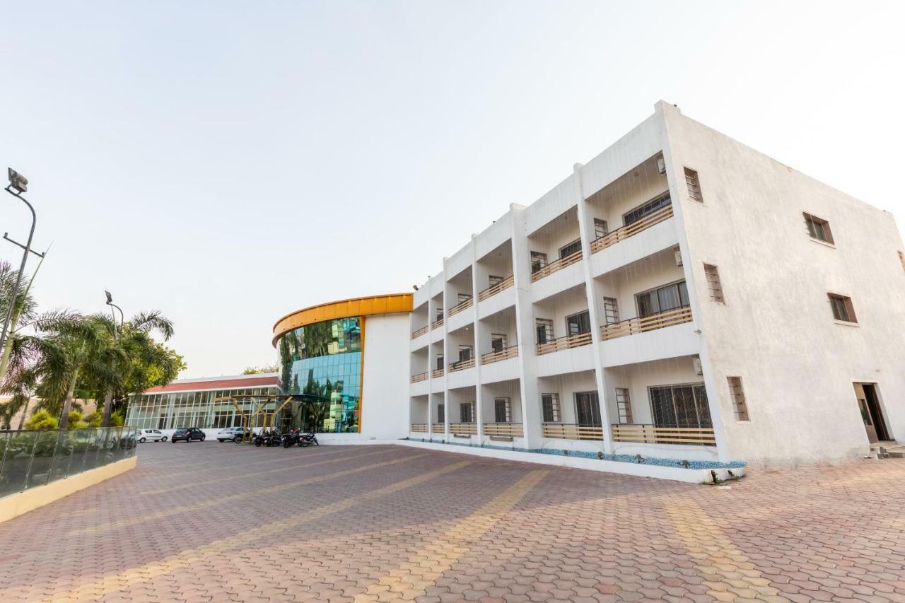Oyo 42910 Hotel Rudra Palace Ratlām Exterior photo